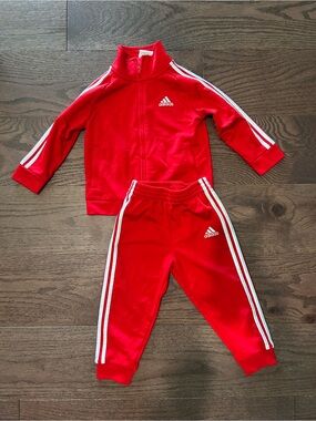 Adidas Size 18 month Boy's 2 Piece Sweatsuit Outfit